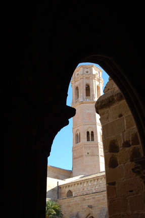 Torre mudejar del claustro del monasterio de Rueda